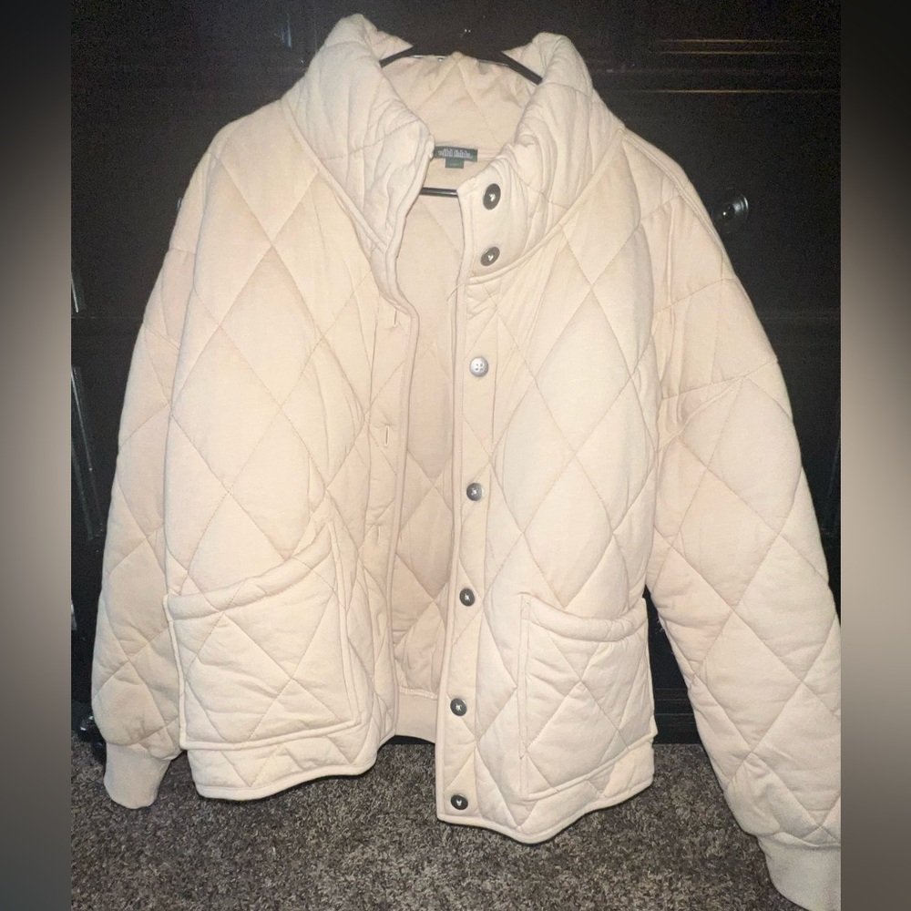 Quilted puffer jacket size L